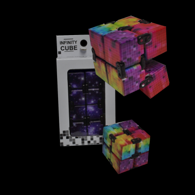 ASSORTED COLOR INFINITY CUBE