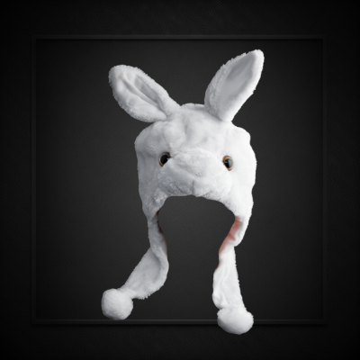 SHORT WHITE BUNNY STYLE HAT