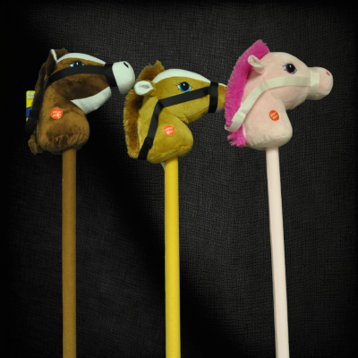 PLUSH HORSE ON A STICK WITH GALOPING SOUND