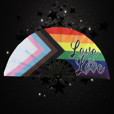 LOVE IS LOVE XL PRIDE FAN